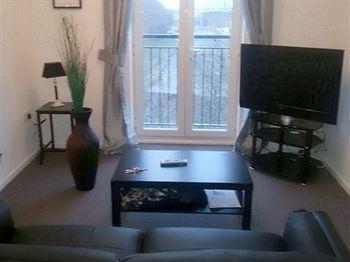 Bay Rooms Dudley Extérieur photo